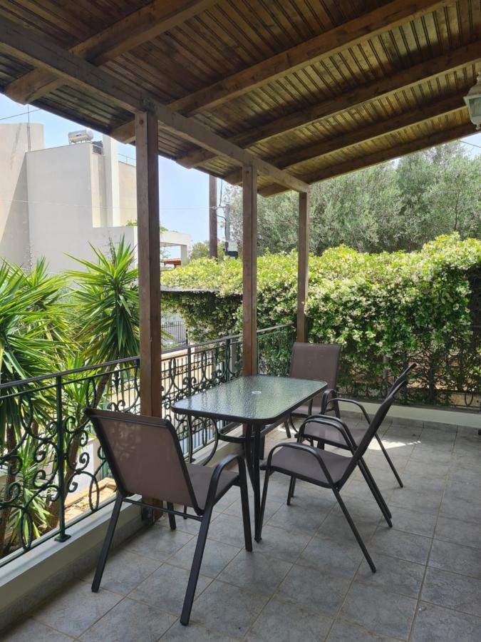 One Artemis Near The Sea And The Airport Apartment Exterior photo
